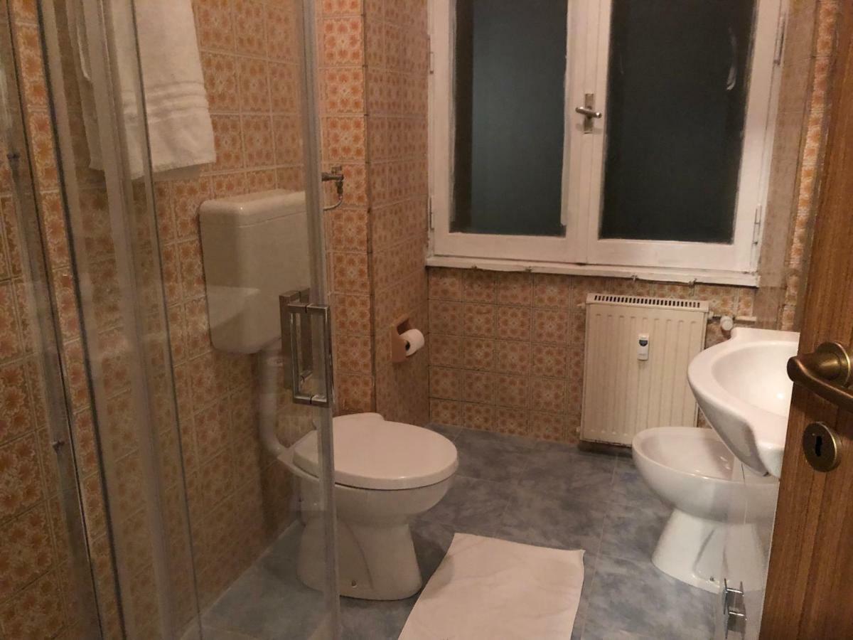 Venice Night 25 Hotel Mestre Bagian luar foto